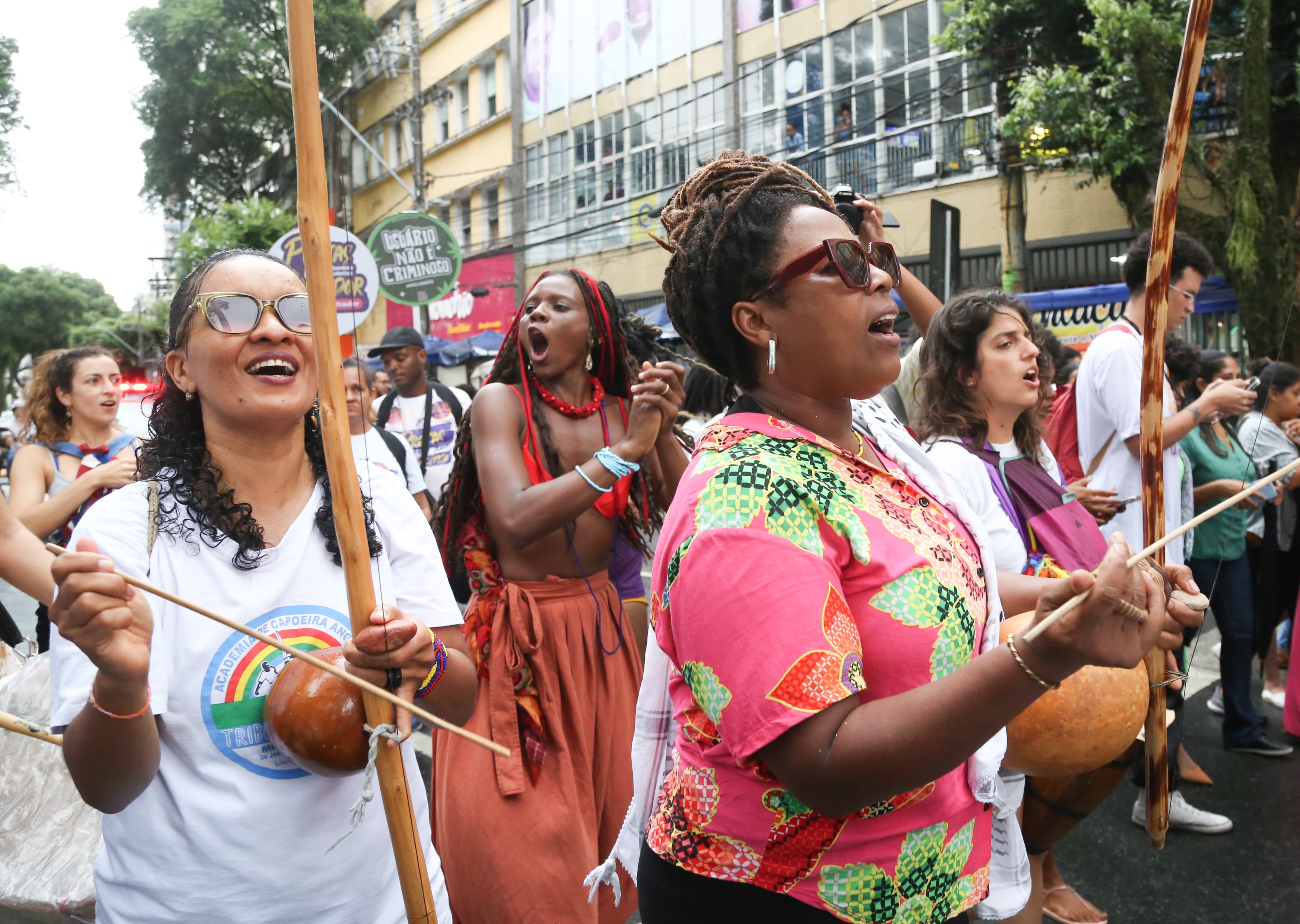 Imagem ilustrativa da imagem Marcha das Mulheres Negras reúne uma galera no Centro de Salvador