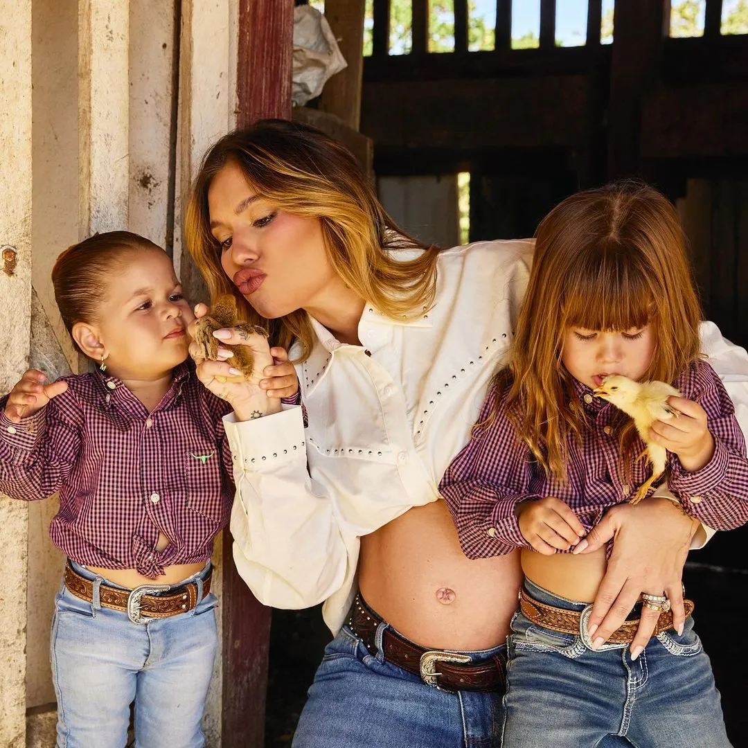 Na foto, Maria Flor, Virgínia e Maria Alice