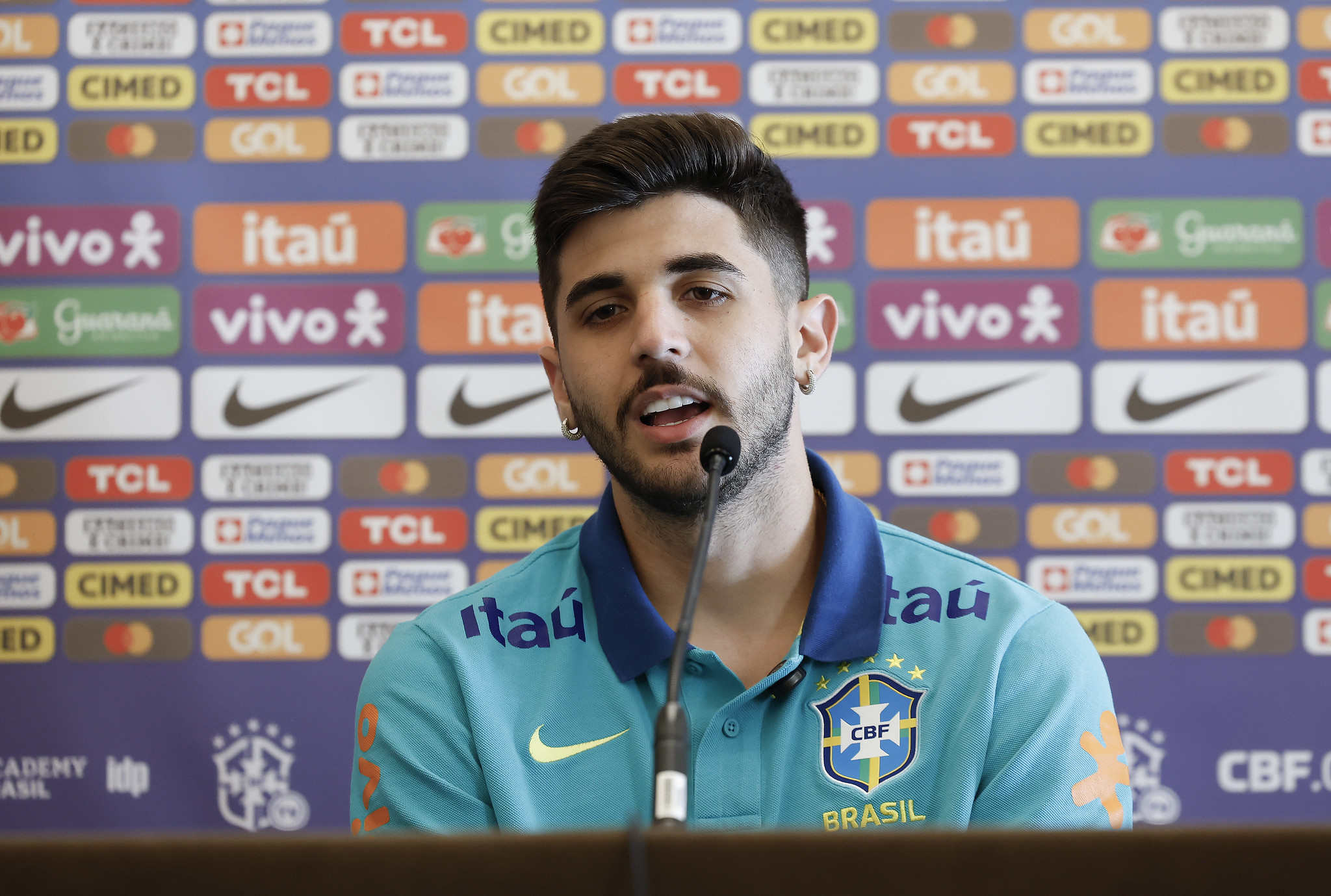 Beraldo ganhou vaga de titular na Seleção Brasileira