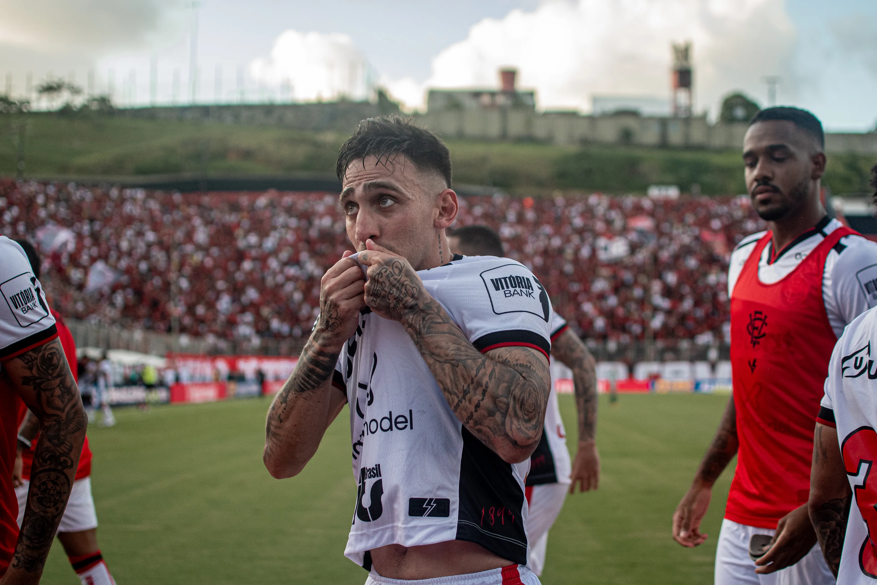 Rubro-Negro venceu com gol do atacante Mosquito