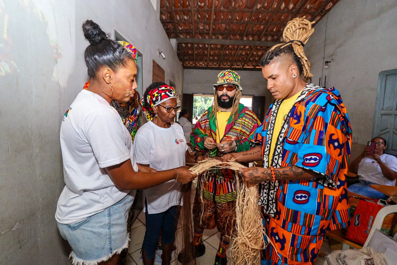 Imagem ilustrativa da imagem Acessórios de artesãs quilombolas da Bahia estarão na SPFW