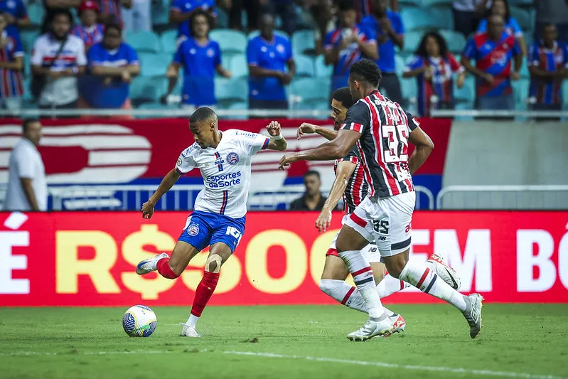 Apesar da derrota, Ademir foi o destaque do Bahia diante o São Paulo, na 32ª rodada da Série A