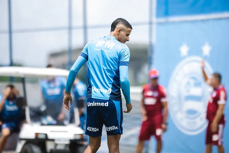 Luciano Juba em treino pelo Bahia