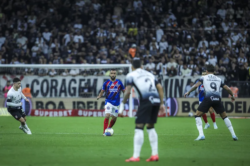 Imagem ilustrativa da imagem Bahia é atropelado pelo Corinthians em confronto direto pela pré-Libertadores