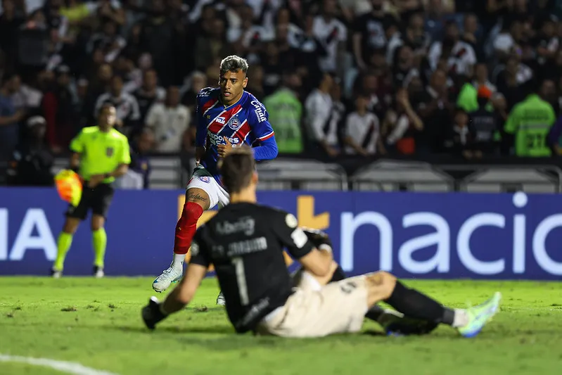 Lucho marcou o primeiro gol do Bahia na partida