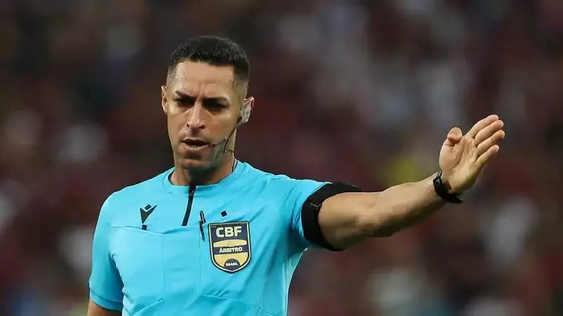 Arbitro Rodrigo Jose Pereira de Lima