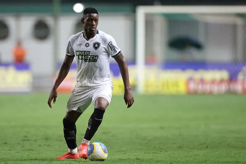 Luiz Henrique em Atletico MG x Botafogo pelo Campeonato Brasileiro na Arena Independencia.