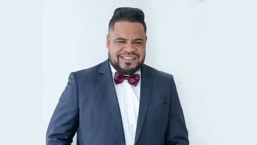 Vagner Borges Dias, o Latrell Brito, é cantor de pagode e tem quase um milhão de seguidores