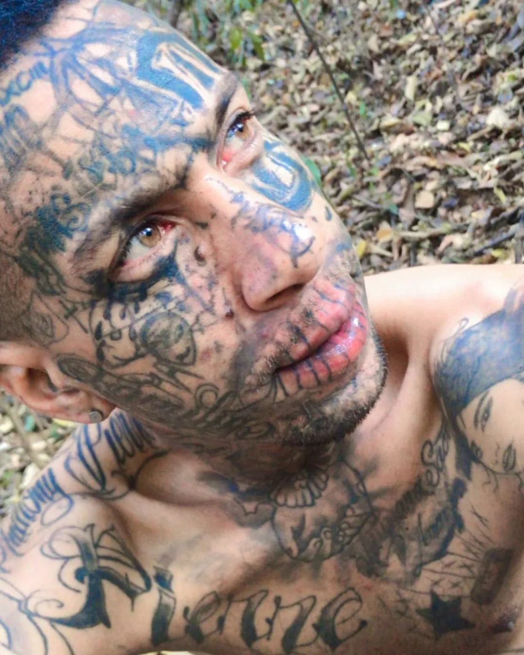 Ribeiro Dalas fez várias tatuagens no rosto