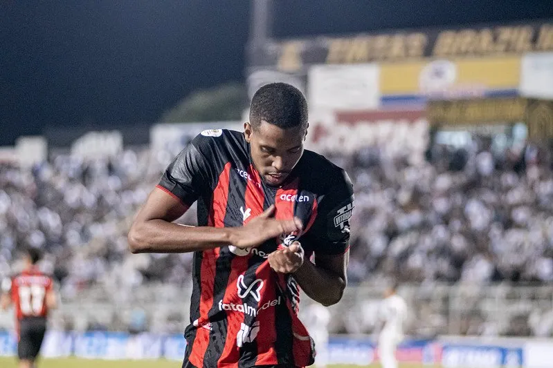 Iury Castilho foi peça fundamental na Série B e no título do Campeonato Baiano