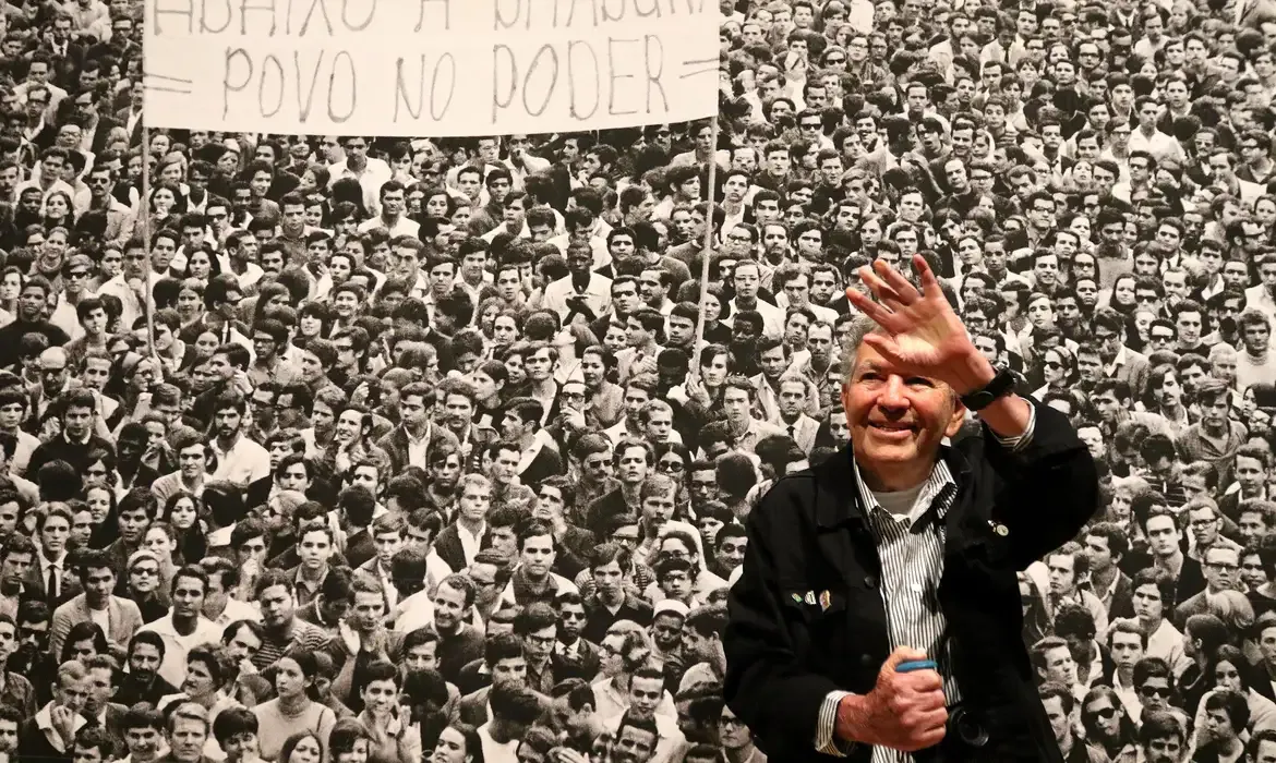 Falecido recentemente, o baiano Evandro Teixeira foi um dos grandes nomes do fotojornalismo brasileiro