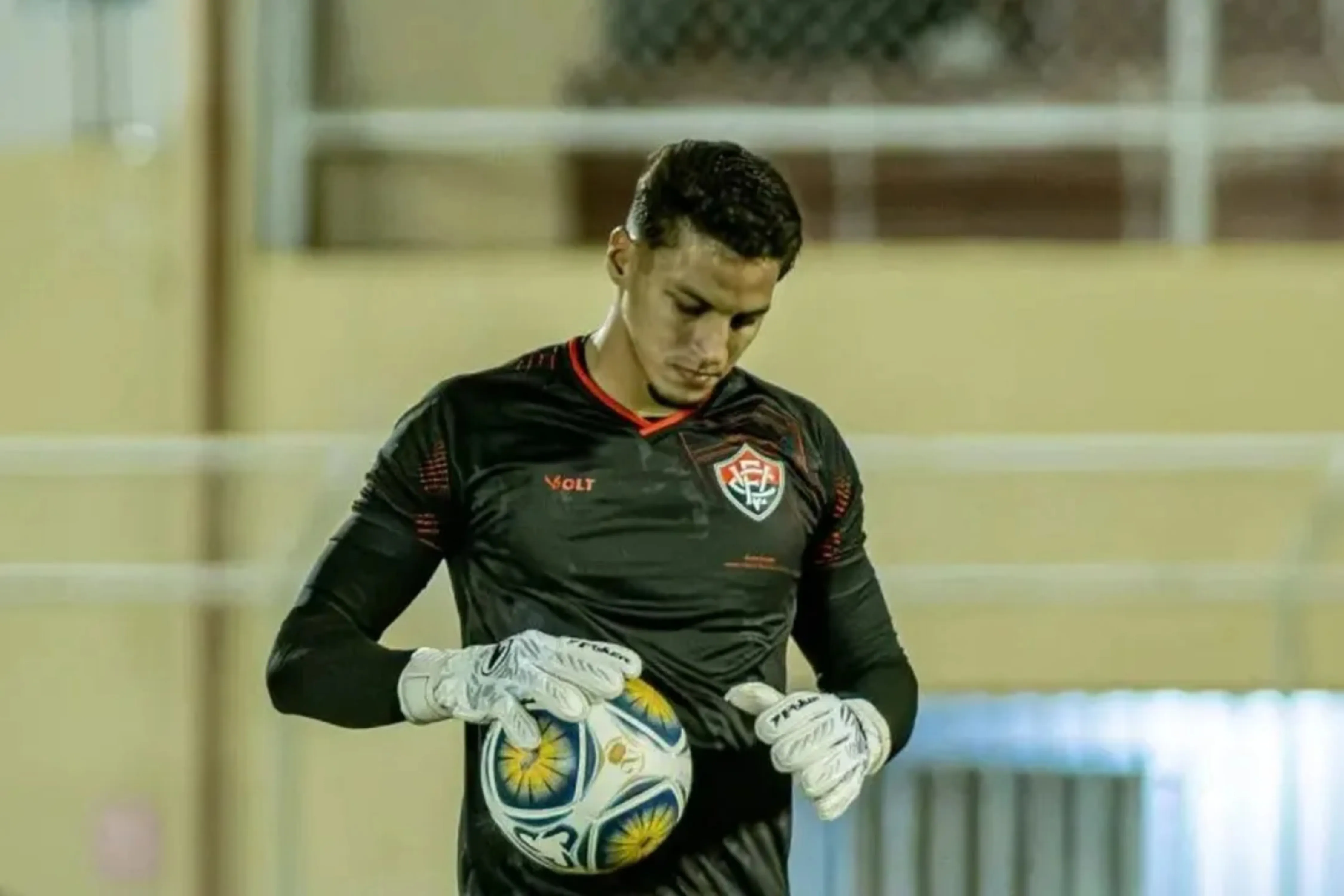 Jovem goleiro não conseguiu se firmar no Leão e partiu