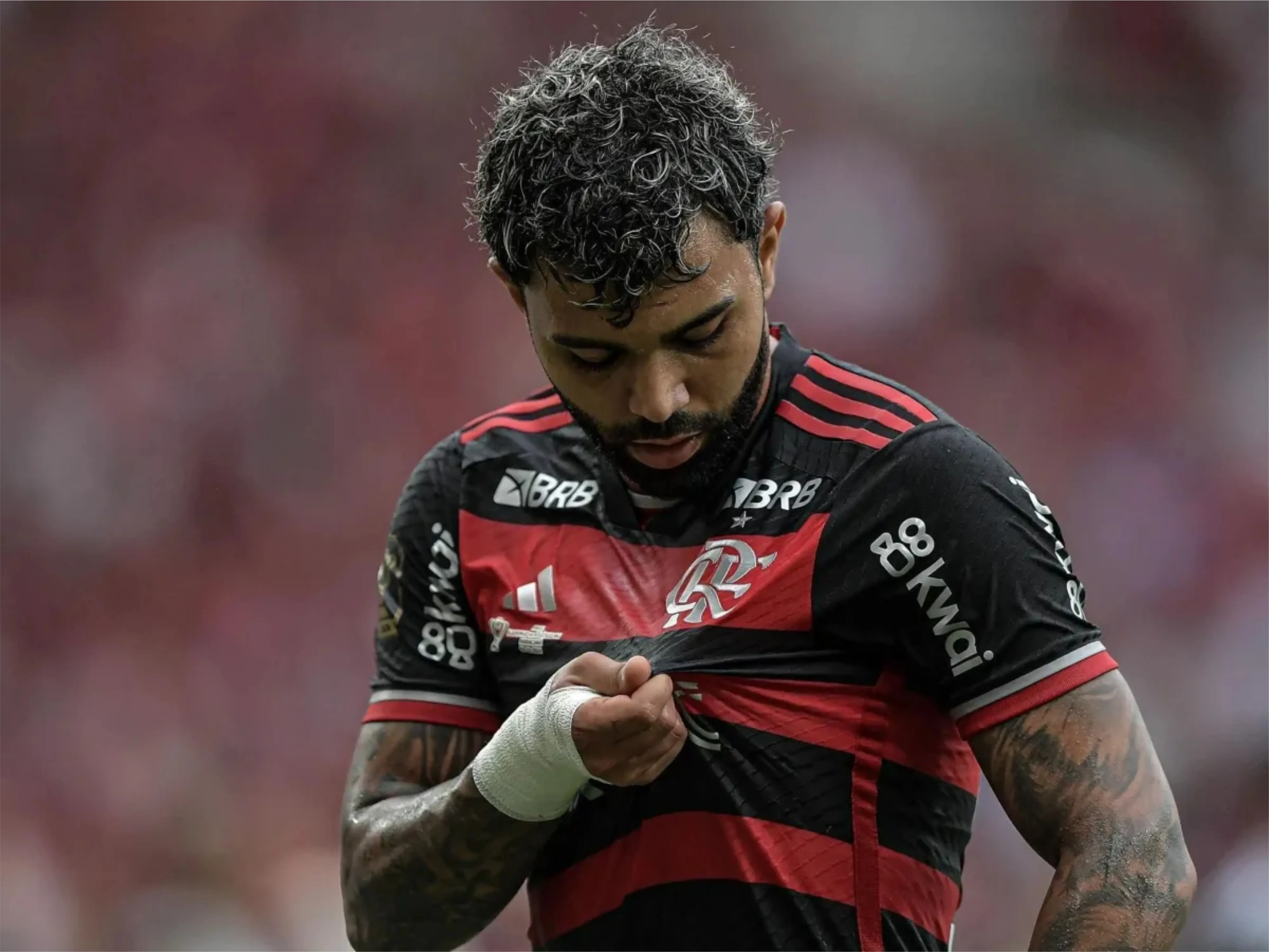 Atacante foi barrado no Flamengo após fechar com Cruzeiro