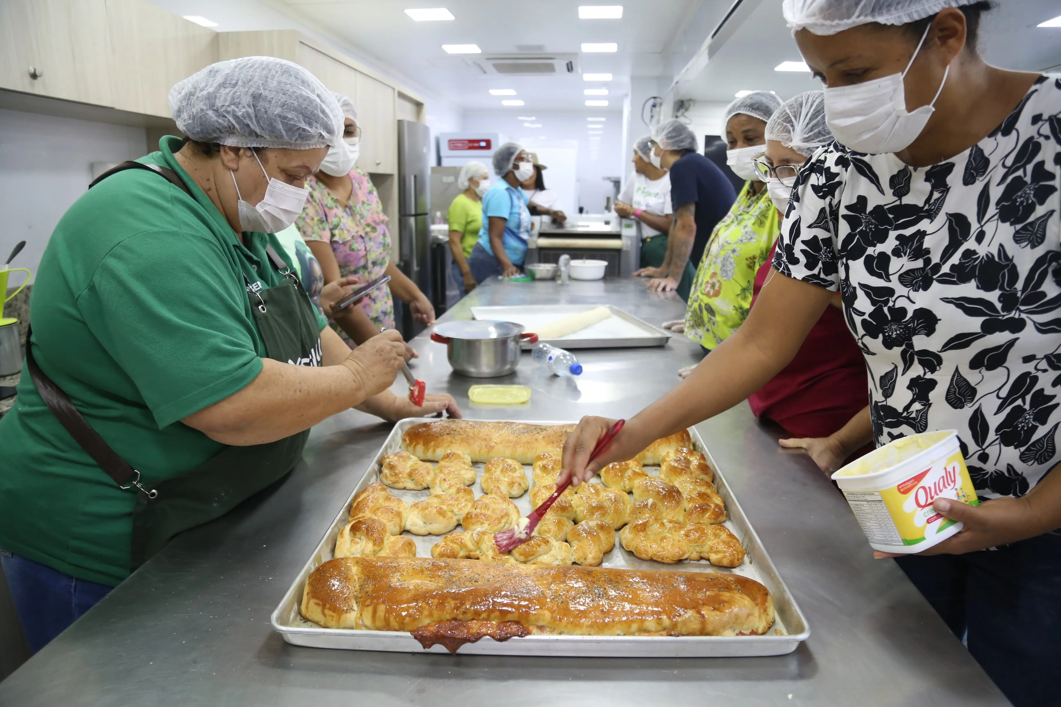 Cerca de 180 pessoas foram contempladas