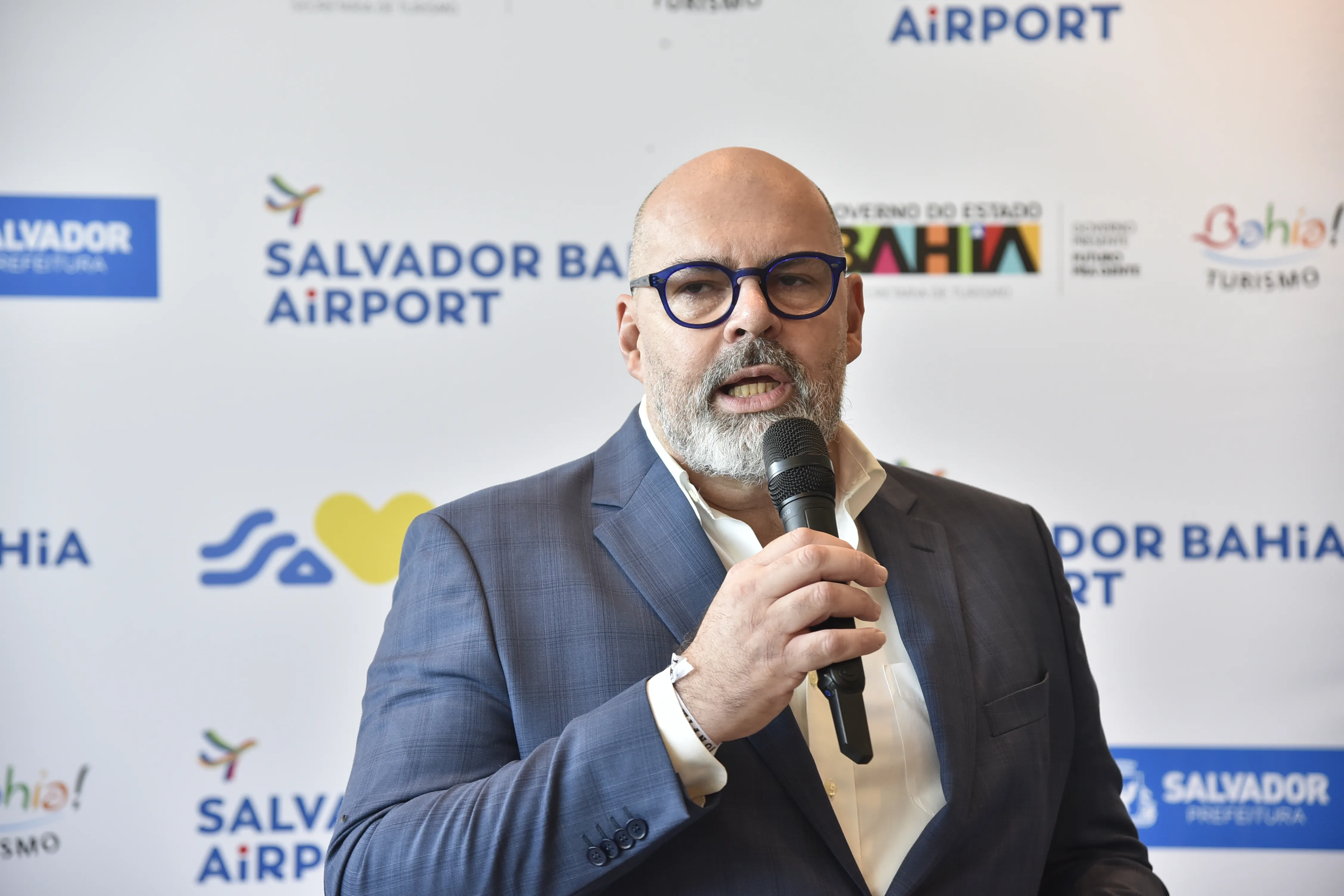 Júlio Ribas é CEO da VINCI Airports no Brasil