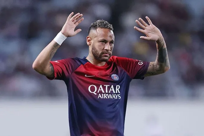 Neymar passou seis anos no PSG