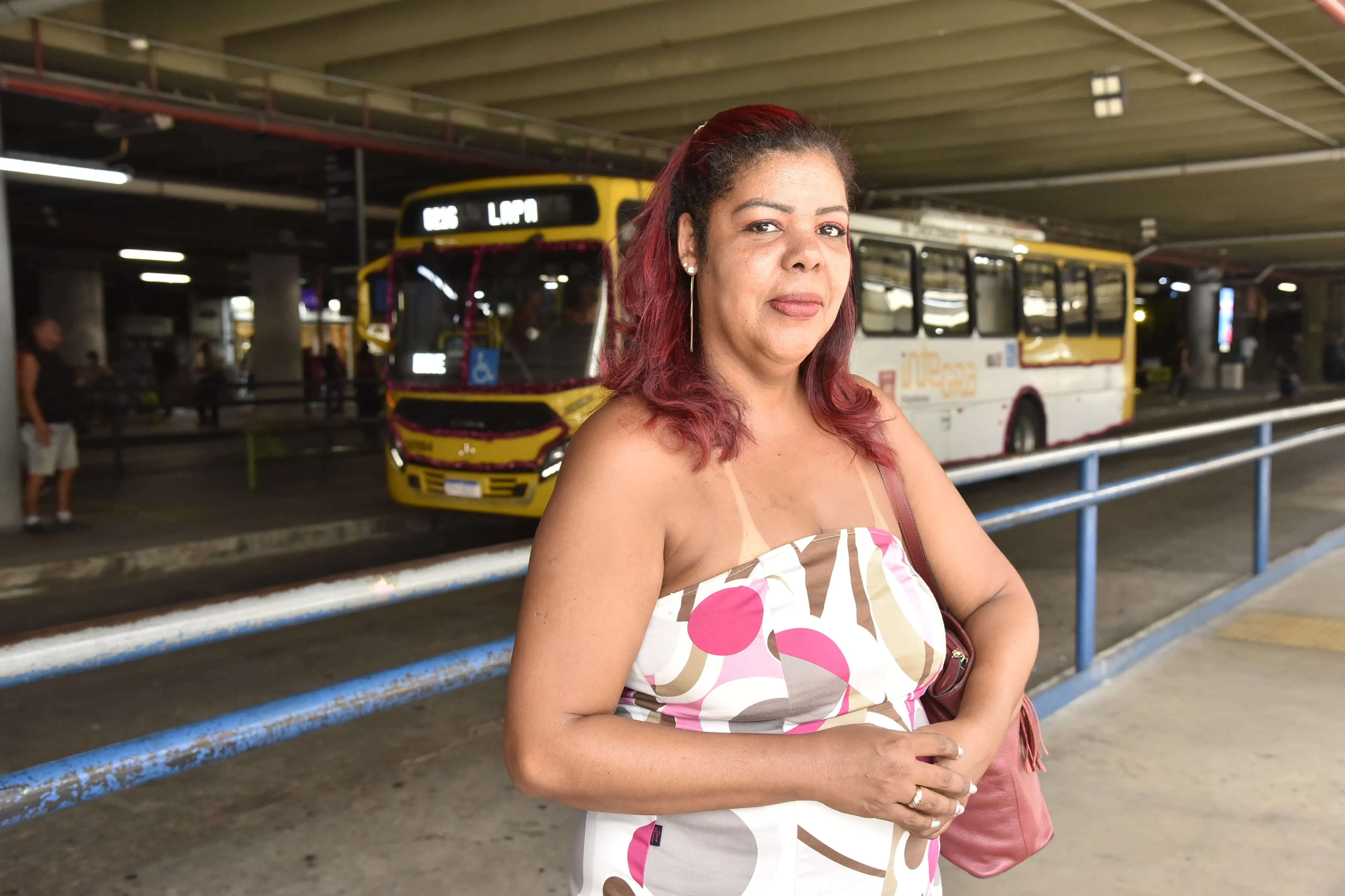 Sueli Cristina passa pela estação de ônibus da Lapa todos os dias