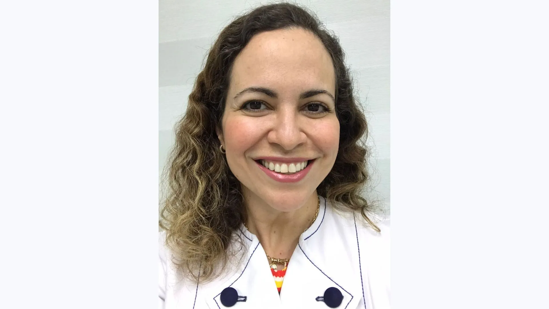 Dra. Ana Lísia Giudice é dermatologista