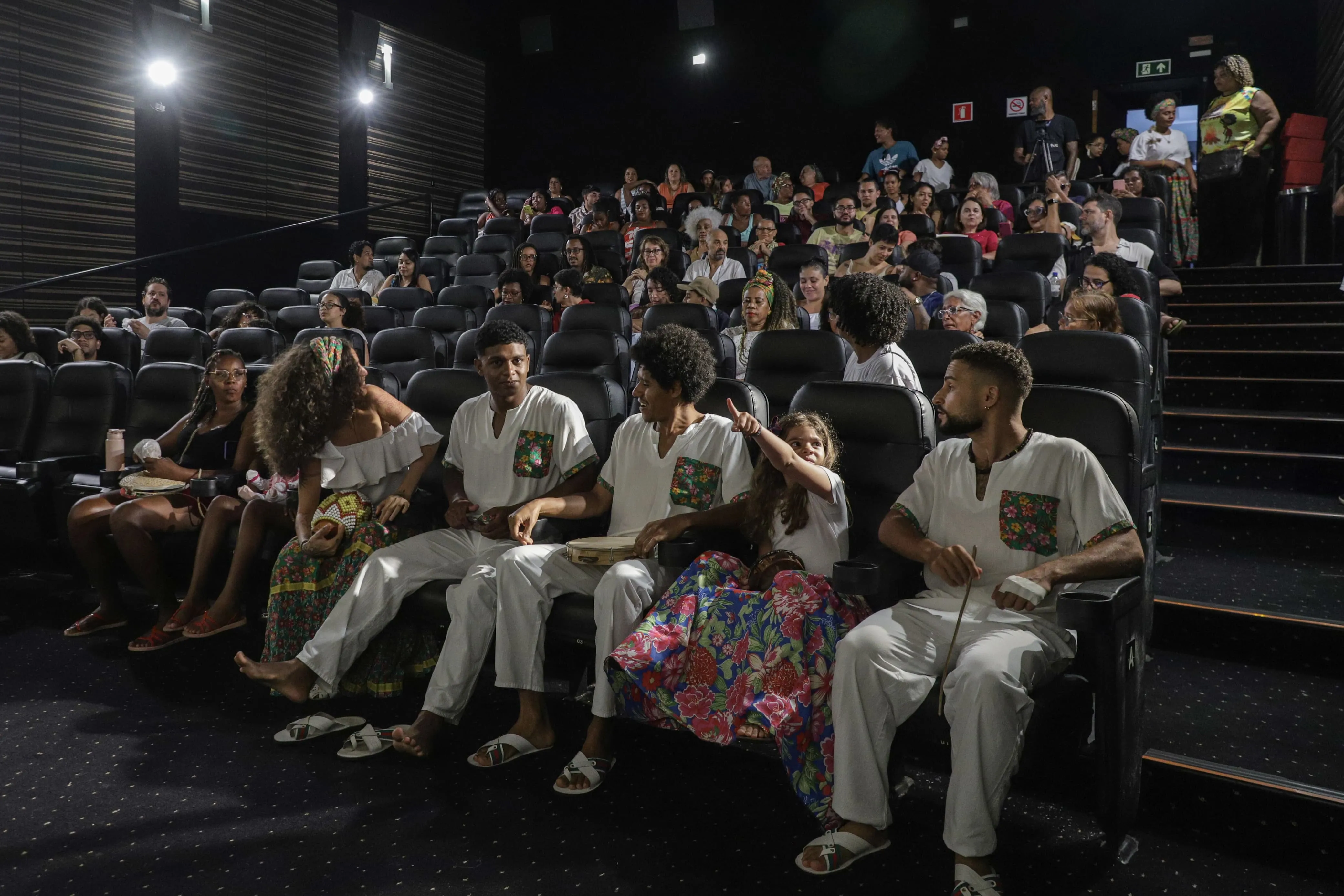 Sala 3 do Cine Glauber Rocha ficou lotada para exibição