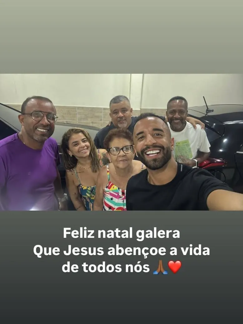 Caio Alexandre com sua família