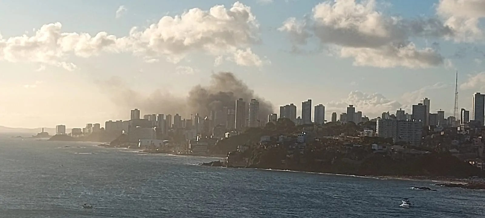 Galera do Rio Vermelho registrou o incêndio