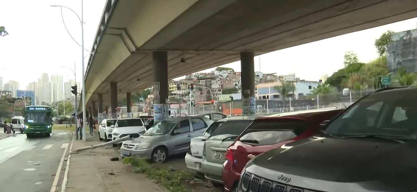 Viaduto fica logo na saída do Ogunjá