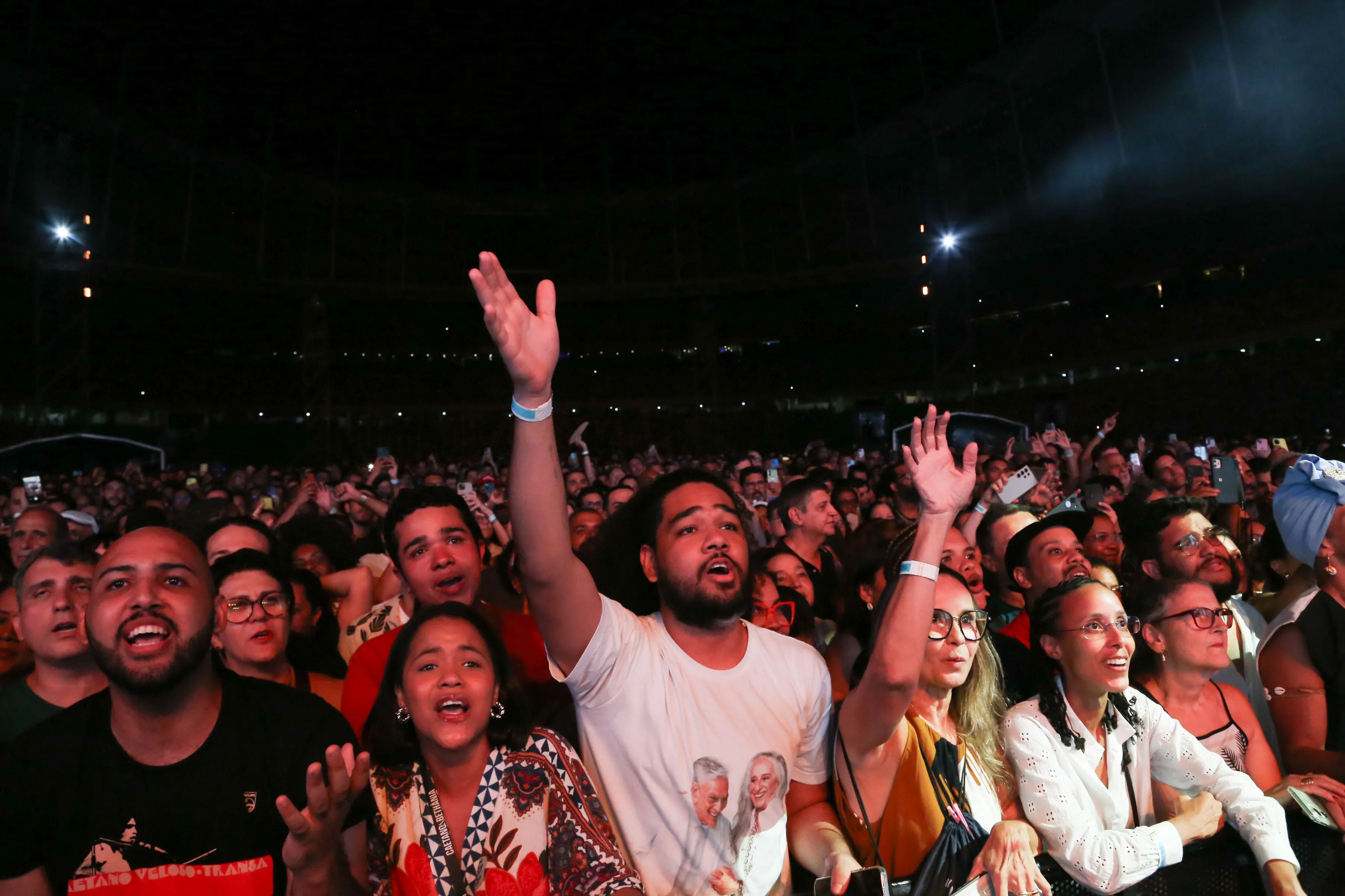 Arena Fonte Nova lotada em showzão de irmãos