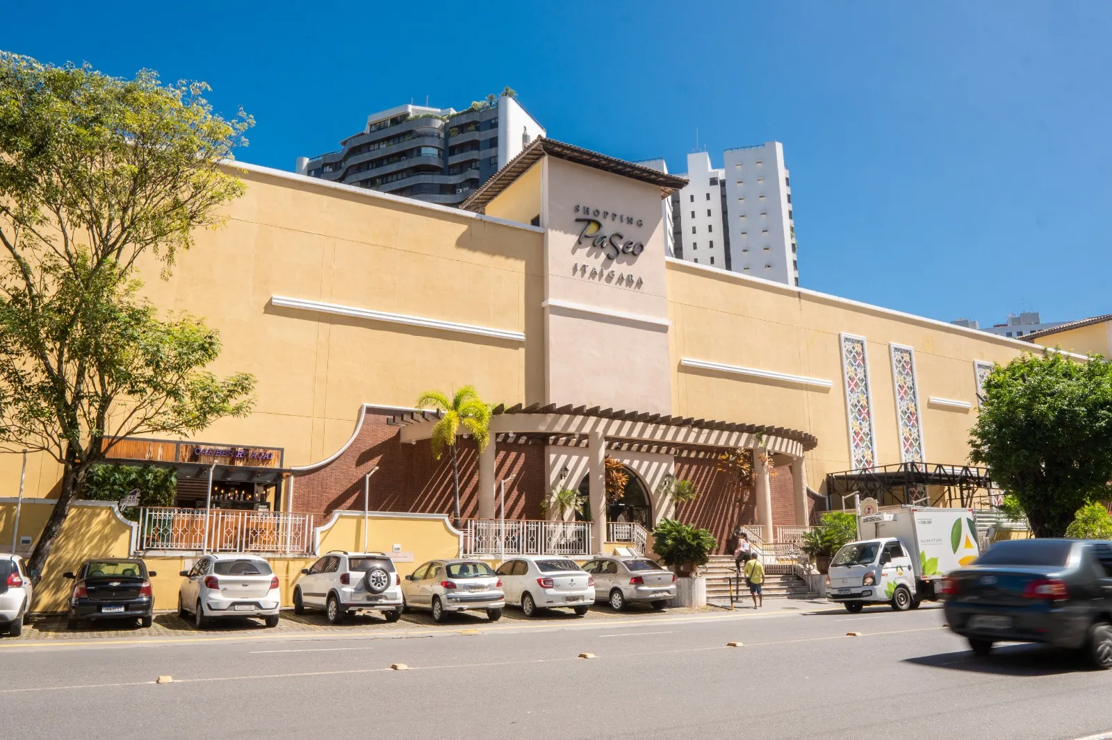 Shopping Paseo não abrirá suas lojas e quiosques