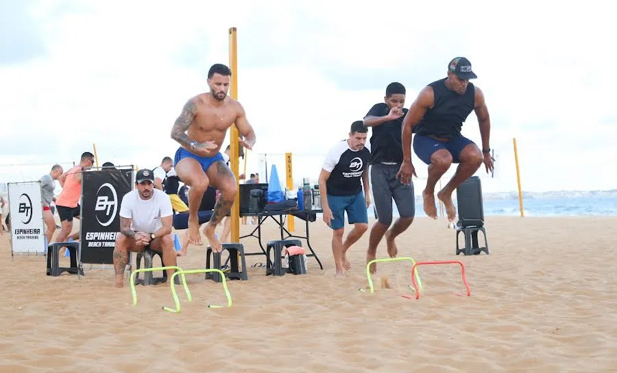 Imagem ilustrativa da imagem Funcional na praia é opção de treino para sair do óbvio neste verão