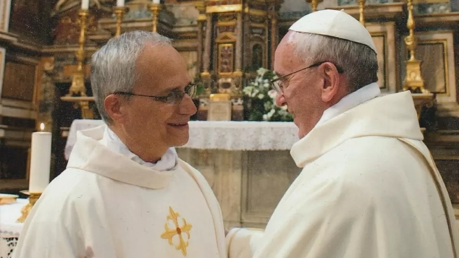 Imagem ilustrativa da imagem Habemus! Norte-americano é escolhido novo papa; saiba quem é