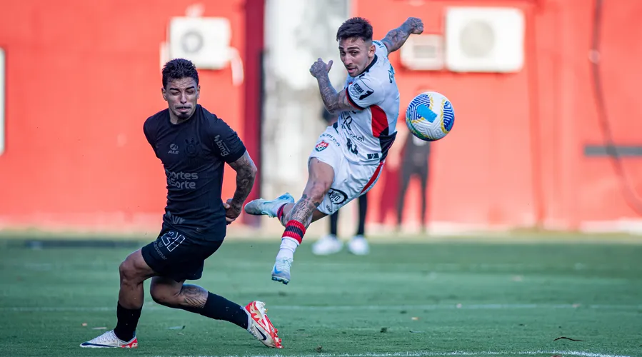 Vitória 1 x 2 Corinthians, pela 33ª rodada do Brasileirão 2024