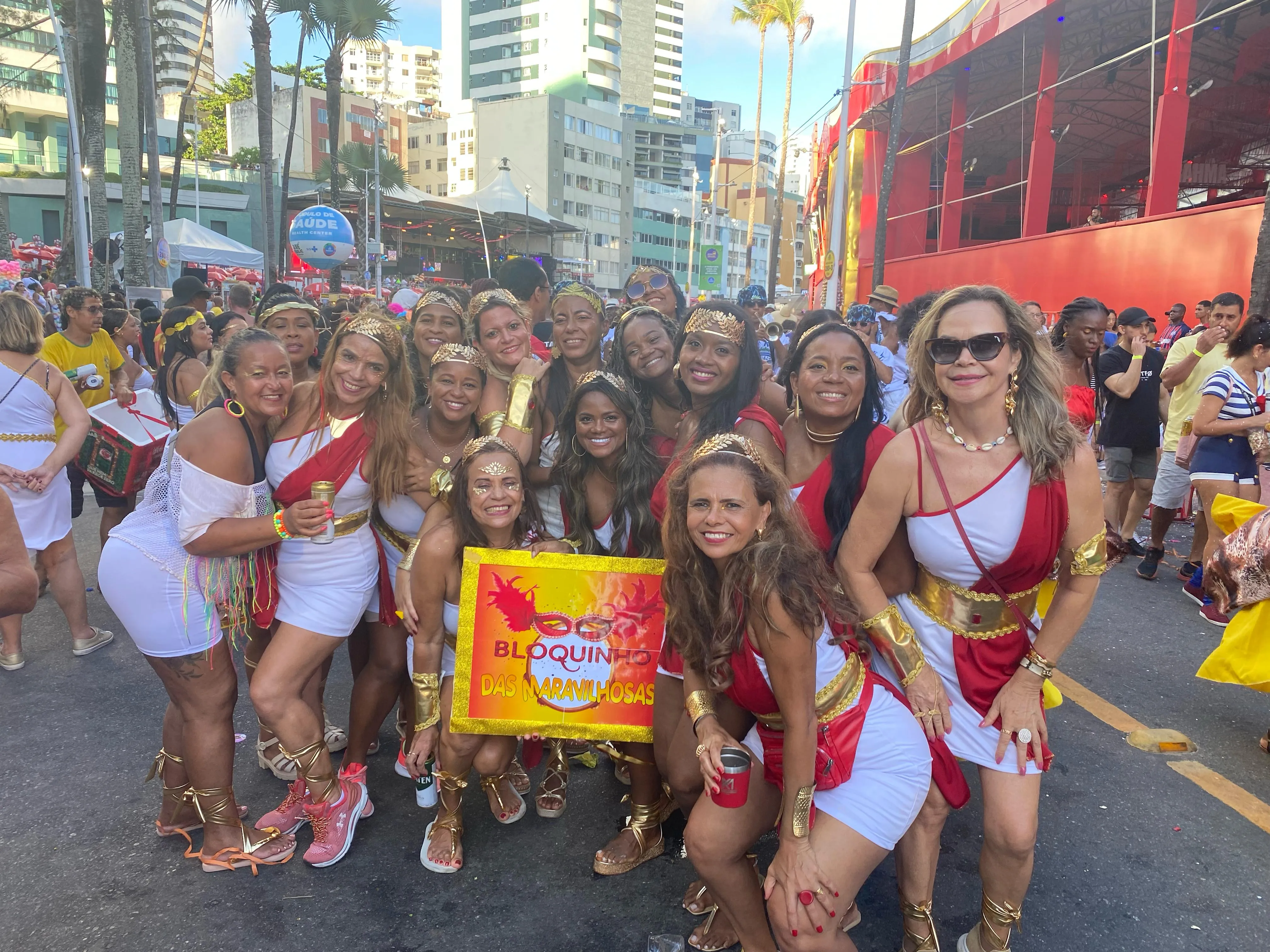 Deusas gregas do pré-Carnaval de Salvador