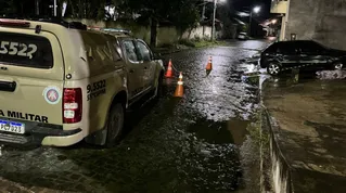 Gal ainda tentou fugir, mas foi alcançada e executada na rua