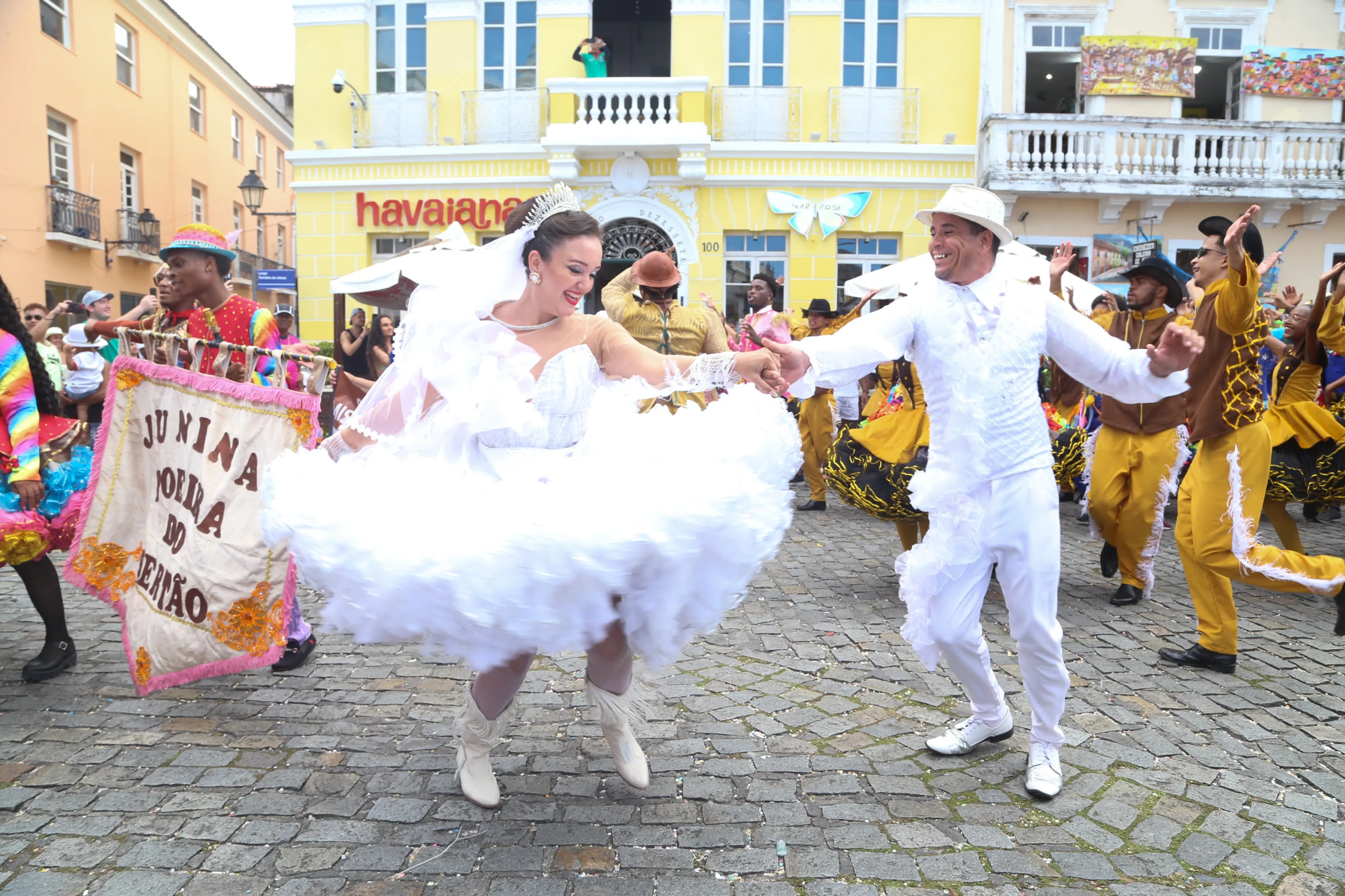 William Azevedo, noivo e  Paula Munique, noiva da Poeira do Sertão