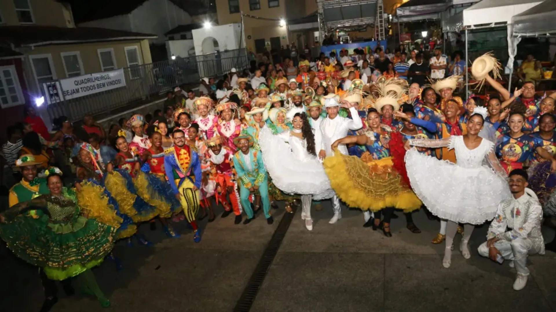Imagem ilustrativa da imagem Agenda cultural: Salvador terá eventos românticos, de forró e samba