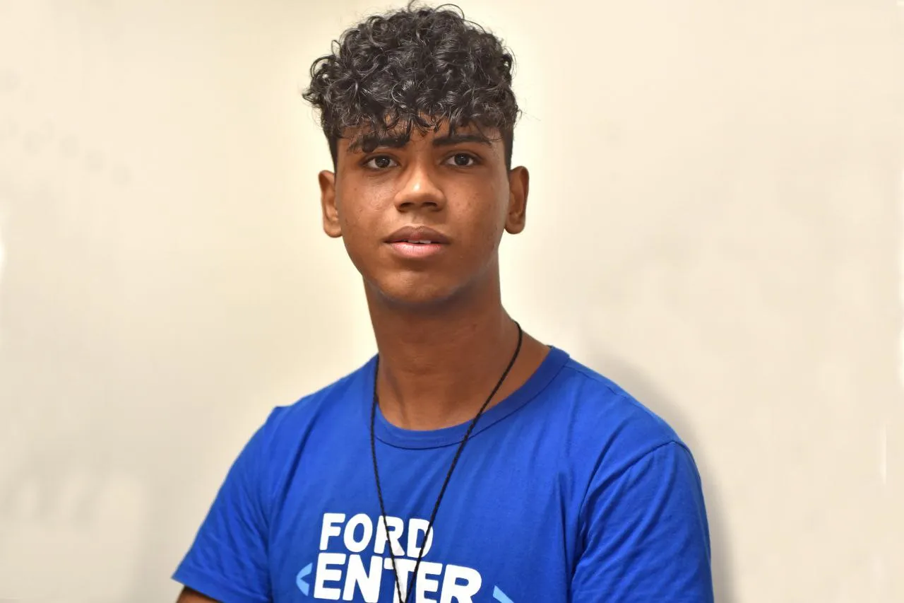Acauã se formou na primeira  turma do programa