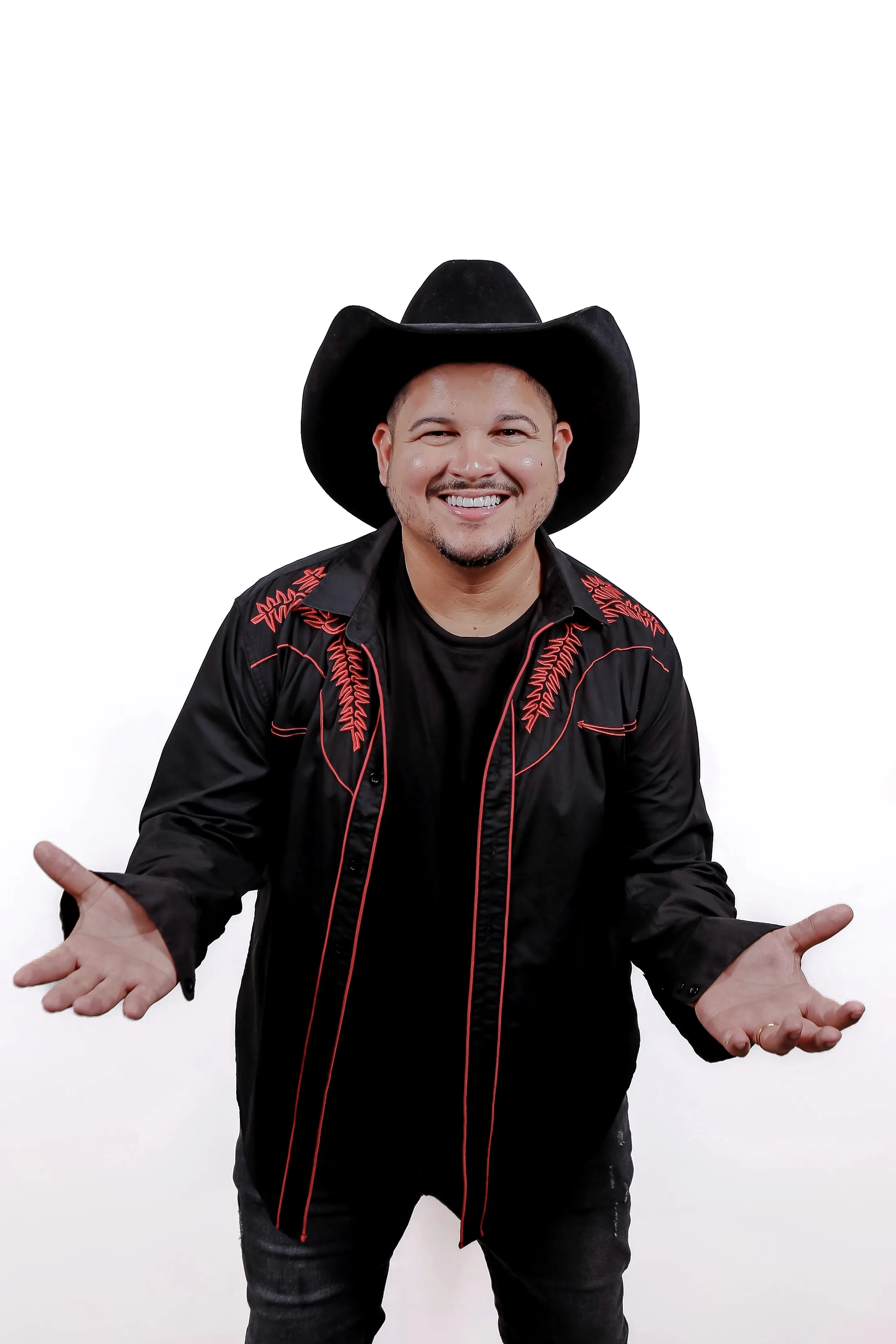 Berguinho fará 25 shows no São João