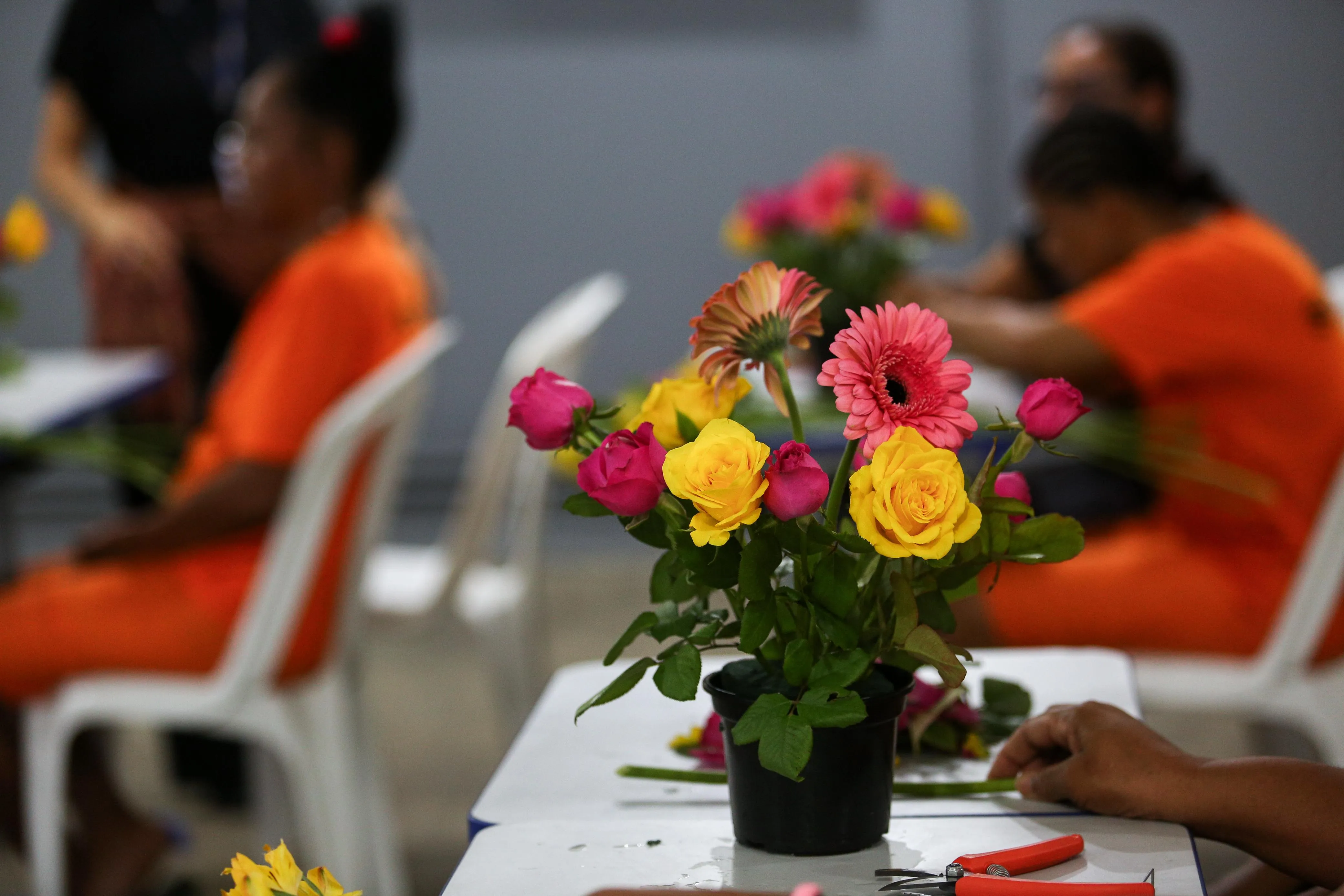 Oficina das Flores foi a primeira prática a ser realizada em 2025