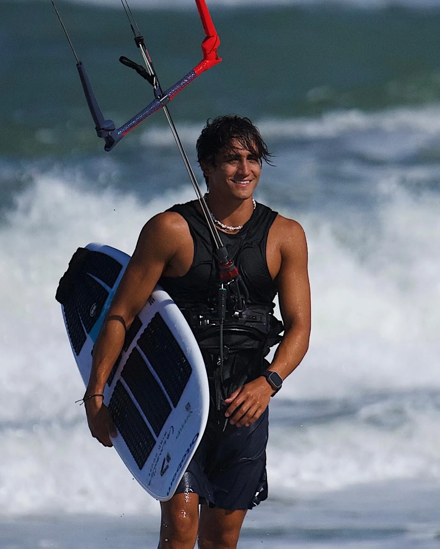 Surfista foi terceiro lugar do Mundial nas últimas três edições em sua modalidade