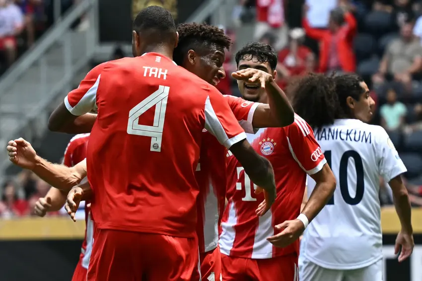 Bayern e Boca fazem clássico continental