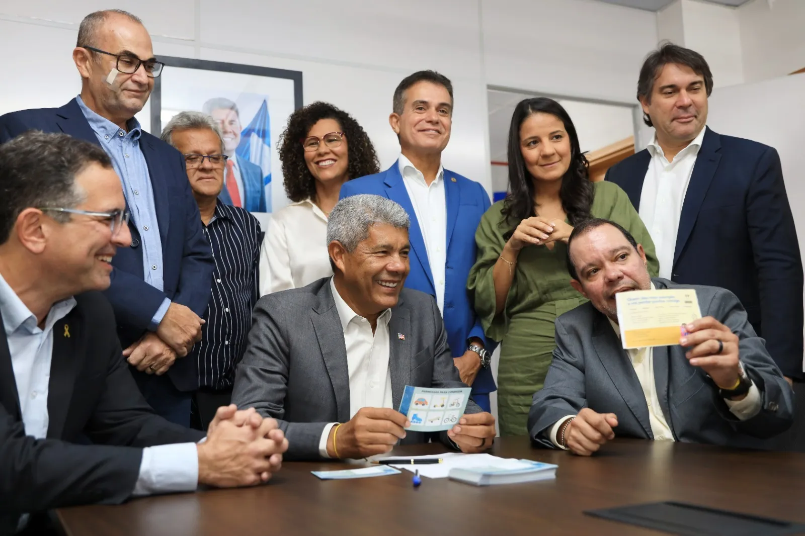 Imagem ilustrativa da imagem Governo baiano libera CNH no 0800 para jovens e inscritos no CadÚnico