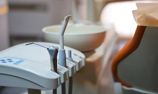Imagem ilustrativa da imagem Infecção na boca pode afetar do coração ao cérebro, alerta dentista