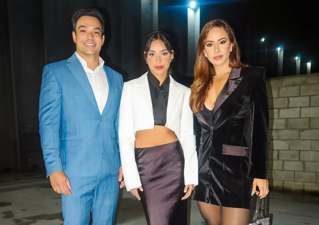 Liziane é casada com o empresário Alisson Ramalho e, além de Vanessa, também tem uma filha adolescente