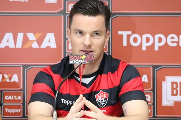 Meia alemão Alexander Baumjohann