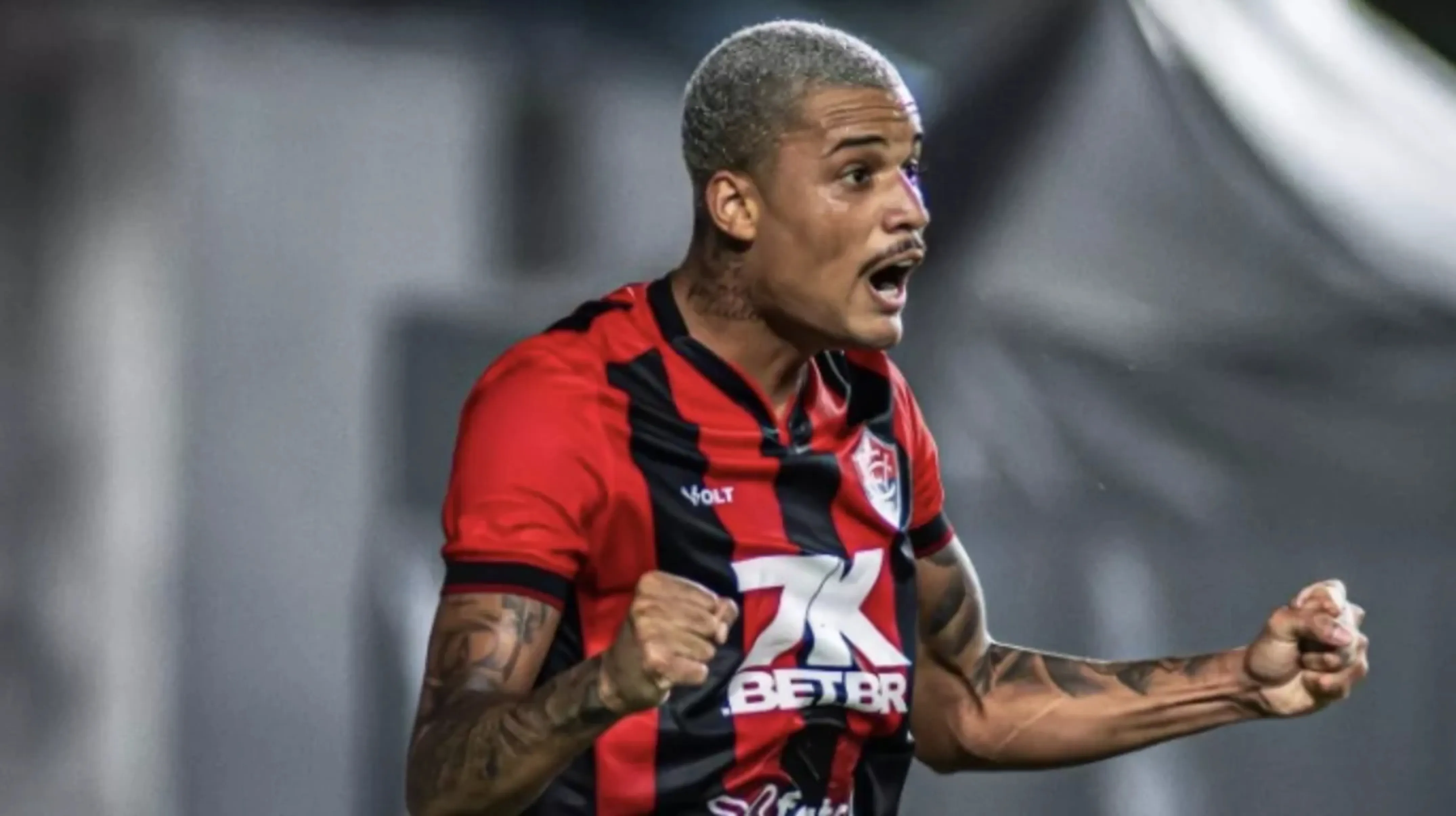 Atacante vai seguir carreira na segunda divisão japonesa