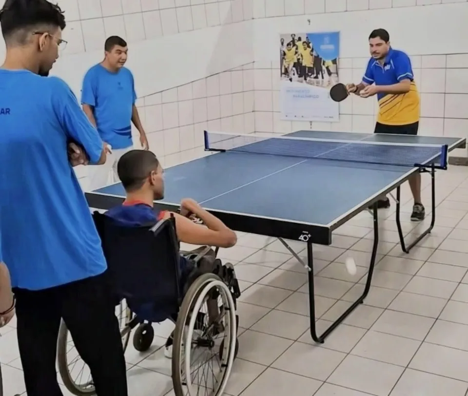 Imagem ilustrativa da imagem Tênis de mesa inclusivo: Bahia abre vagas para jovens com deficiência