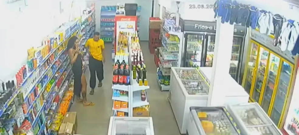 O casal momentos antes da execução