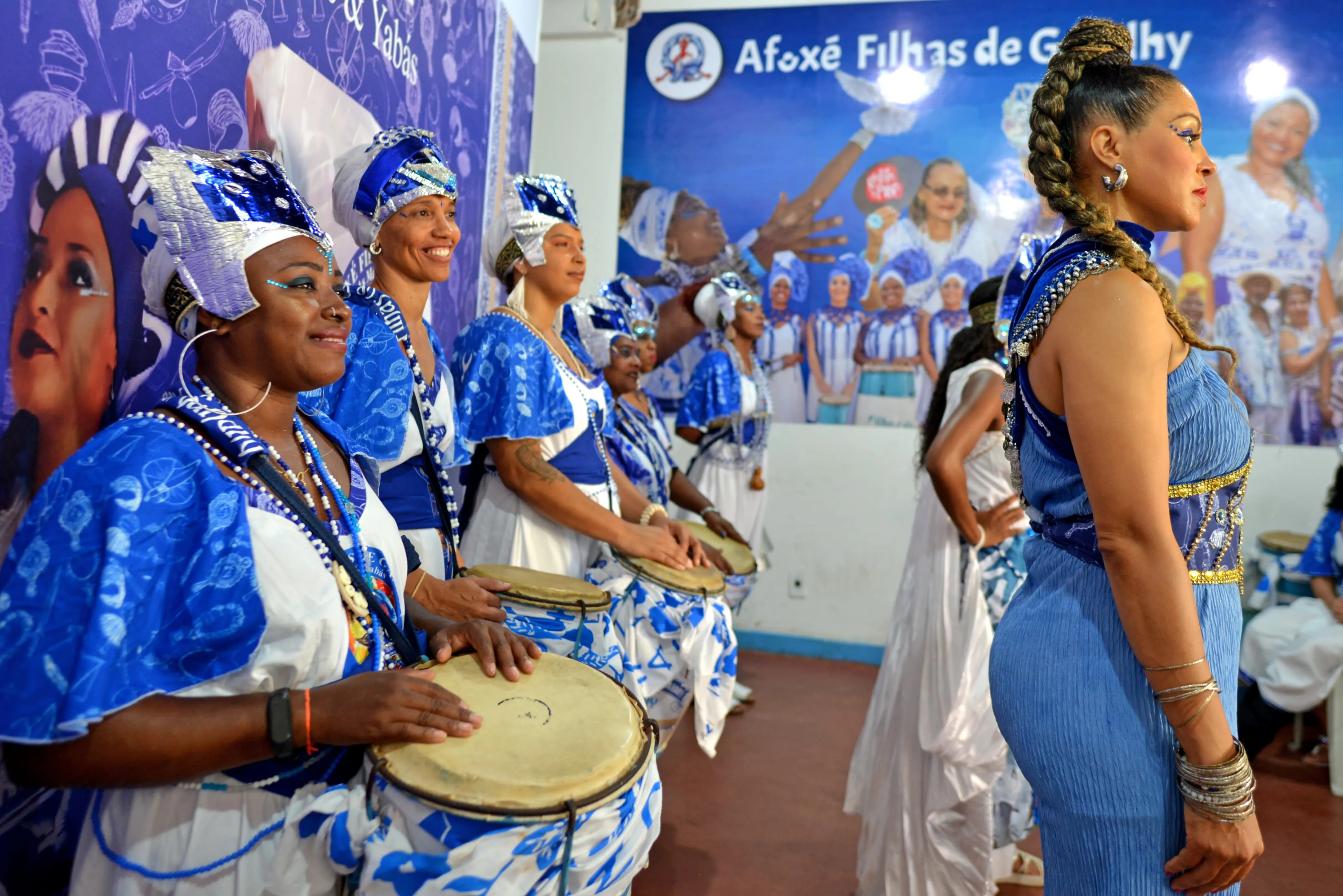Imagem ilustrativa da imagem Filhas de Gandhy revelam nova logomarca e tema do Carnaval 2026