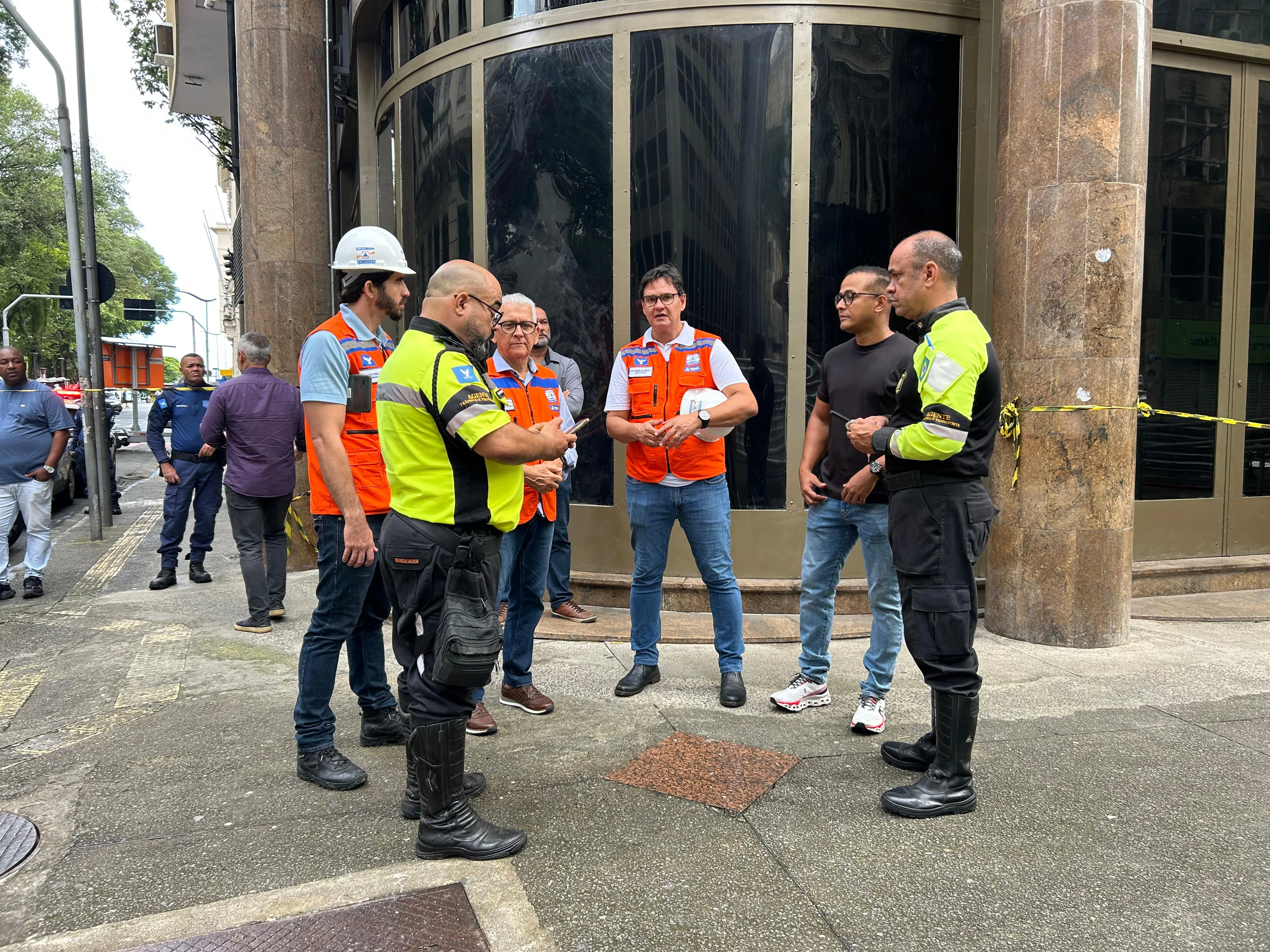 Defesa Civil realizou o isolamento da área