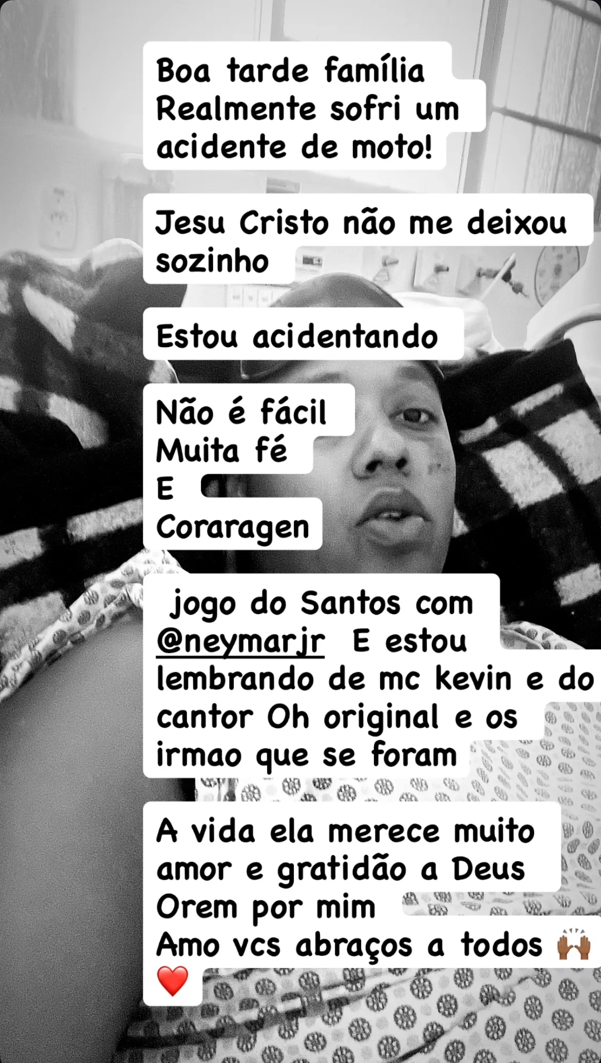 Imagem ilustrativa da imagem 7kssio aparece pela primeira vez após acidente e faz revelação